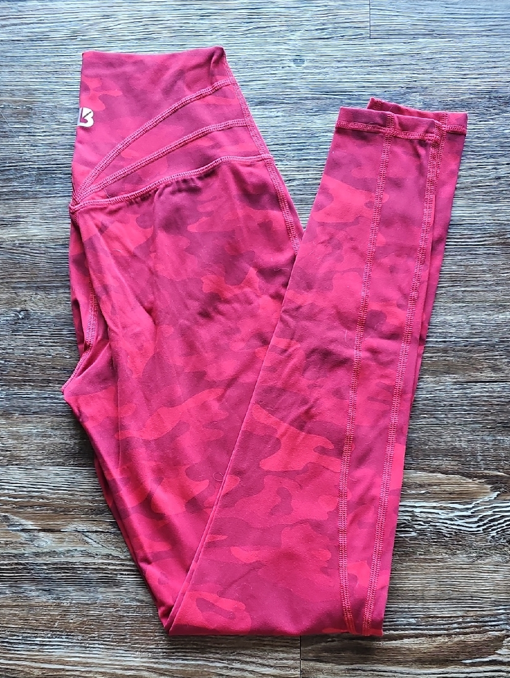 BuffBunny Red Camo Legacy Leggings